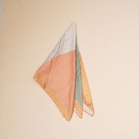 Kadın Fular 44 x 44 cm Özel Tasarım – Baskısız